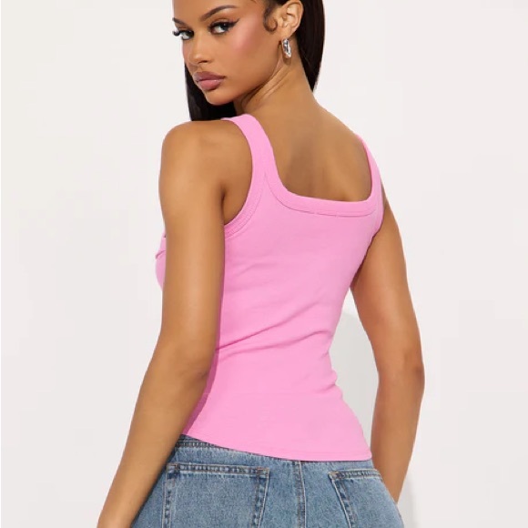 Halle Ribbed Pink Tank NEW 🏷️ - Picture 2 of 3